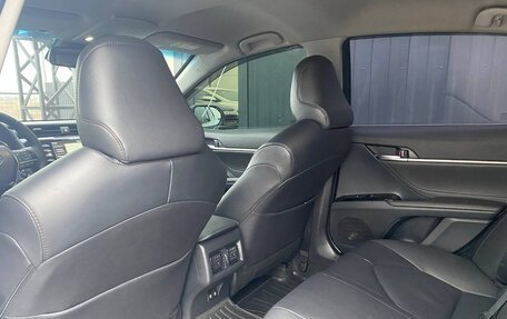 Toyota Camry, 2020 год, 3 000 000 рублей, 17 фотография