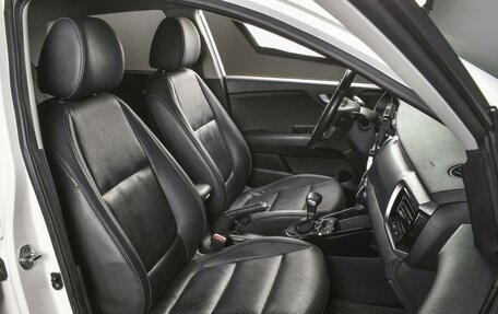 KIA Stonic, 2019 год, 1 840 000 рублей, 8 фотография