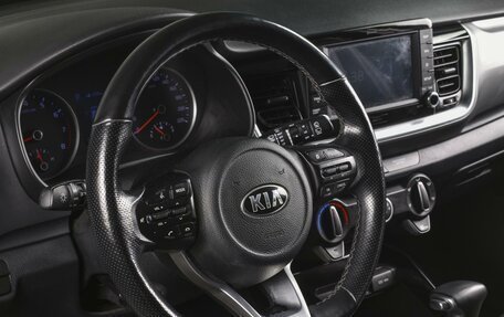 KIA Stonic, 2019 год, 1 840 000 рублей, 18 фотография