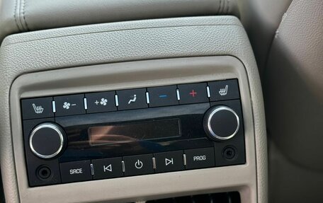 Cadillac SRX II рестайлинг, 2011 год, 1 200 000 рублей, 4 фотография