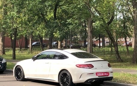 Mercedes-Benz C-Класс, 2017 год, 3 350 000 рублей, 24 фотография