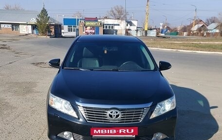 Toyota Camry, 2014 год, 2 190 000 рублей, 3 фотография