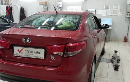 KIA Rio III рестайлинг, 2016 год, 899 000 рублей, 3 фотография