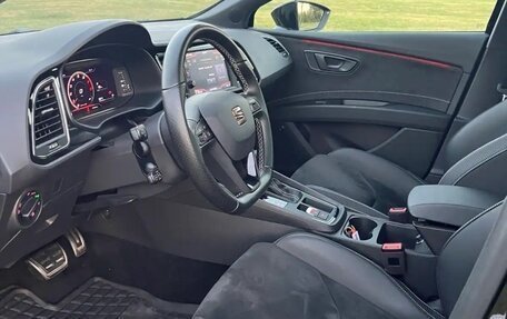 SEAT Leon Cupra III, 2020 год, 3 700 000 рублей, 4 фотография