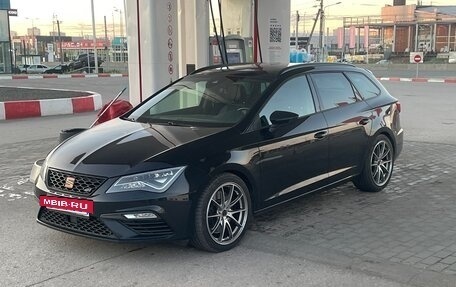 SEAT Leon Cupra III, 2020 год, 3 700 000 рублей, 9 фотография