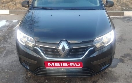 Renault Logan II, 2018 год, 1 150 000 рублей, 3 фотография