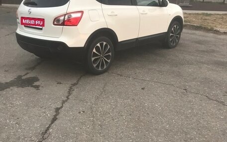 Nissan Qashqai, 2010 год, 1 310 000 рублей, 2 фотография
