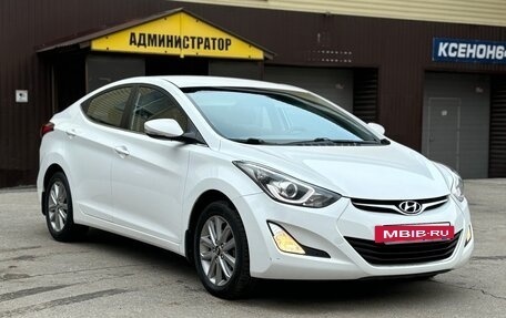 Hyundai Elantra V, 2015 год, 1 470 000 рублей, 5 фотография