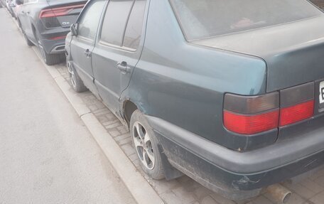 Volkswagen Vento, 1996 год, 70 000 рублей, 3 фотография