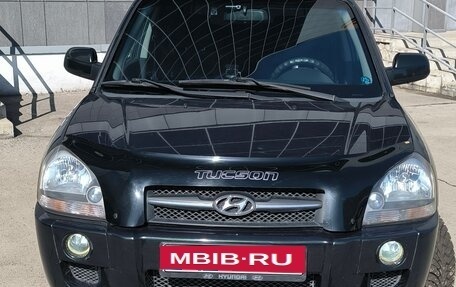 Hyundai Tucson III, 2006 год, 980 000 рублей, 3 фотография