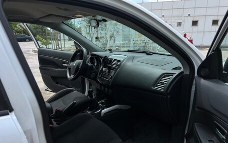 Mitsubishi ASX I рестайлинг, 2013 год, 1 250 000 рублей, 10 фотография