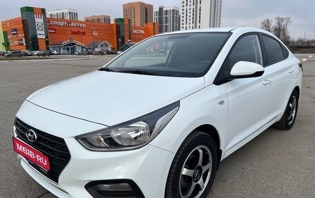 Hyundai Solaris II рестайлинг, 2019 год, 1 440 000 рублей, 1 фотография