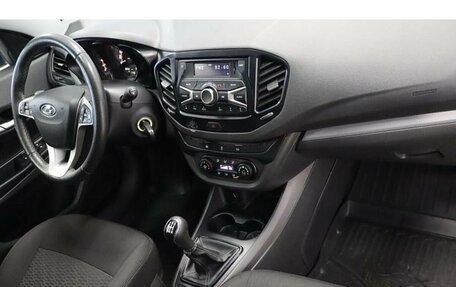 Volkswagen Polo VI (EU Market), 2018 год, 1 083 000 рублей, 5 фотография