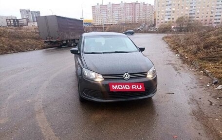 Volkswagen Polo VI (EU Market), 2014 год, 680 000 рублей, 3 фотография