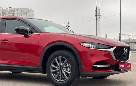 Mazda CX-4, 2022 год, 2 697 000 рублей, 11 фотография