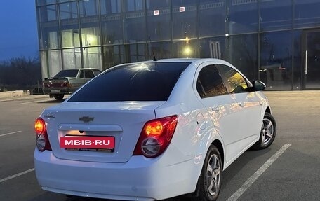Chevrolet Aveo III, 2013 год, 900 000 рублей, 11 фотография