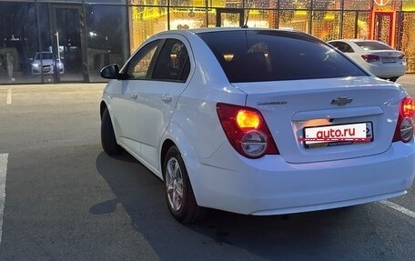 Chevrolet Aveo III, 2013 год, 900 000 рублей, 10 фотография