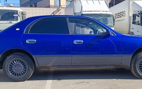 Toyota Crown Majesta, 1995 год, 990 000 рублей, 8 фотография