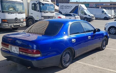 Toyota Crown Majesta, 1995 год, 990 000 рублей, 13 фотография