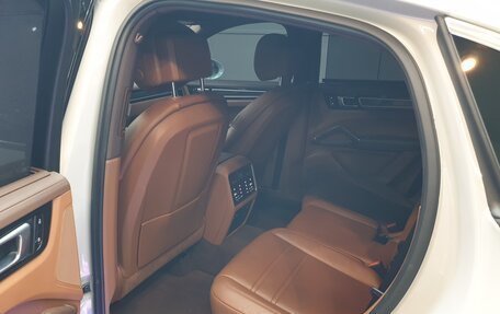 Porsche Cayenne III, 2022 год, 9 723 000 рублей, 13 фотография