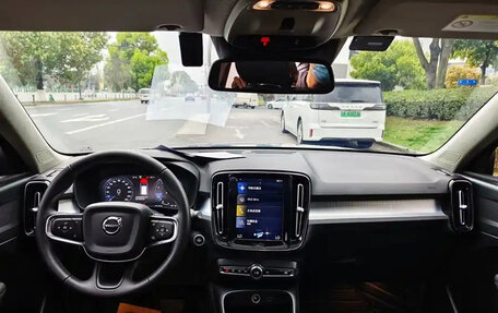 Volvo XC40 I, 2021 год, 1 800 000 рублей, 9 фотография