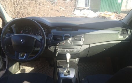 Renault Laguna III рестайлинг, 2008 год, 745 000 рублей, 5 фотография