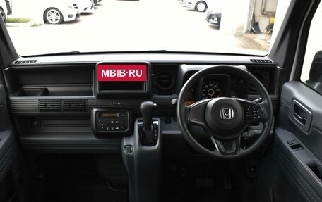 Honda N-VAN, 2019 год, 945 000 рублей, 6 фотография