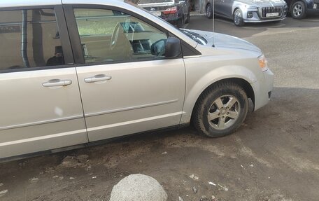 Dodge Caravan V, 2009 год, 1 300 000 рублей, 1 фотография