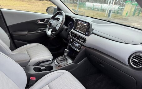 Hyundai Kona I, 2019 год, 1 720 000 рублей, 10 фотография