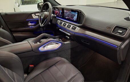 Mercedes-Benz GLE, 2024 год, 15 250 000 рублей, 11 фотография