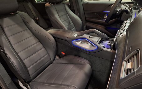 Mercedes-Benz GLE, 2024 год, 15 250 000 рублей, 17 фотография
