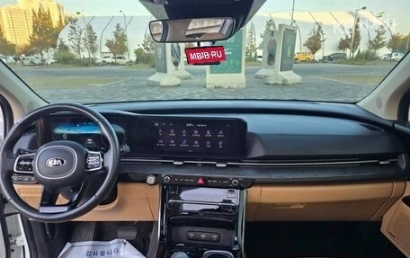 KIA Carnival, 2021 год, 2 910 275 рублей, 8 фотография