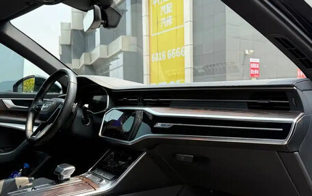 Audi A6, 2021 год, 3 200 000 рублей, 14 фотография