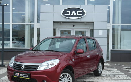 Renault Sandero II рестайлинг, 2014 год, 670 000 рублей, 1 фотография