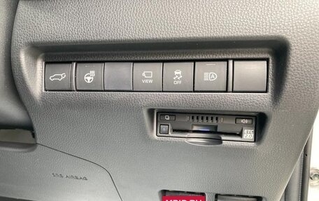 Toyota Harrier, 2022 год, 2 810 000 рублей, 13 фотография