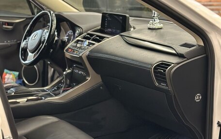 Lexus NX I, 2017 год, 3 200 000 рублей, 8 фотография