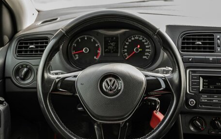 Volkswagen Polo VI (EU Market), 2017 год, 1 073 036 рублей, 17 фотография