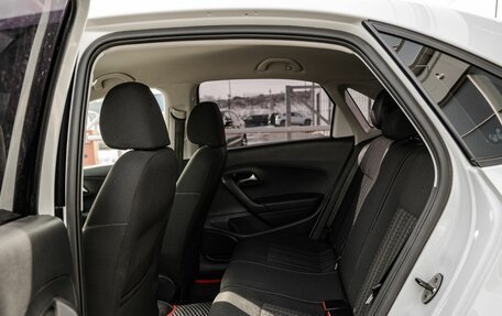 Volkswagen Polo VI (EU Market), 2017 год, 1 073 036 рублей, 15 фотография