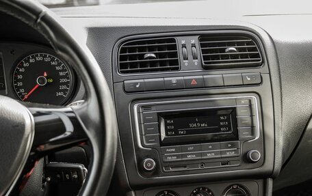 Volkswagen Polo VI (EU Market), 2017 год, 1 073 036 рублей, 19 фотография