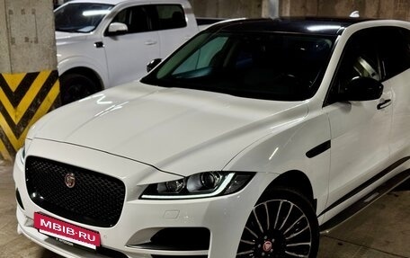 Jaguar F-Pace, 2017 год, 3 400 000 рублей, 2 фотография