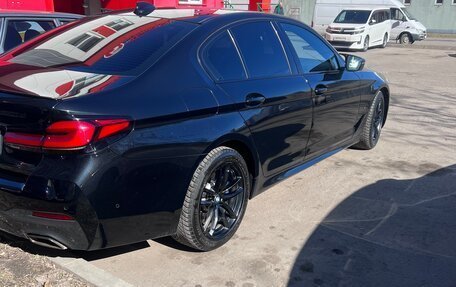 BMW 5 серия, 2020 год, 5 300 000 рублей, 2 фотография