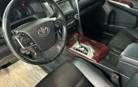 Toyota Camry, 2014 год, 1 898 000 рублей, 20 фотография