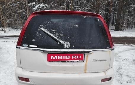 Honda Stream I рестайлинг, 2002 год, 290 000 рублей, 3 фотография