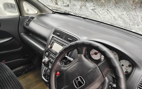Honda Stream I рестайлинг, 2002 год, 290 000 рублей, 22 фотография