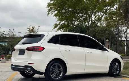 Mercedes-Benz B-Класс, 2021 год, 1 970 000 рублей, 10 фотография