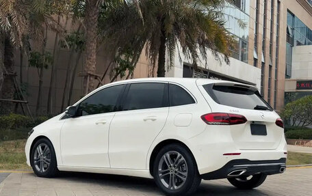 Mercedes-Benz B-Класс, 2021 год, 1 970 000 рублей, 12 фотография