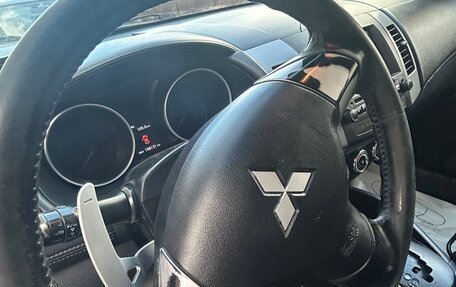 Mitsubishi Outlander III рестайлинг 3, 2010 год, 1 250 000 рублей, 4 фотография