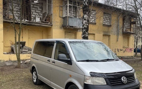 Volkswagen Transporter T5 рестайлинг, 2003 год, 850 000 рублей, 3 фотография