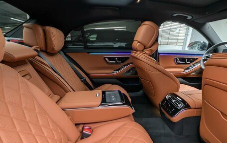 Mercedes-Benz S-Класс, 2024 год, 13 фотография
