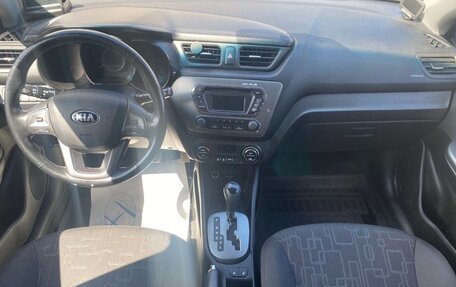 KIA Rio III рестайлинг, 2013 год, 1 050 000 рублей, 8 фотография